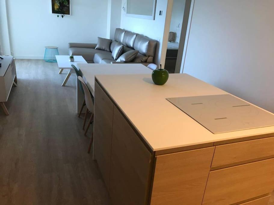 Adrover - J Apartment *